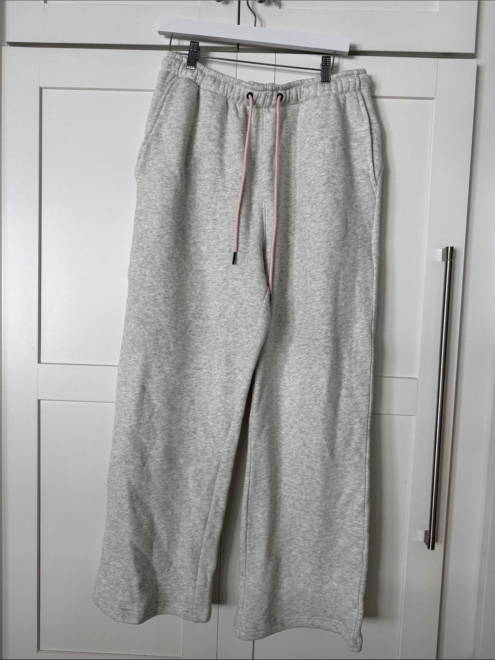 Light Gray Wide-Leg Sweatpants with Pink Drawstring